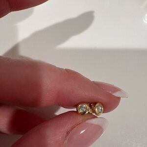 Elegant 14k gold bezel natural diamond studs